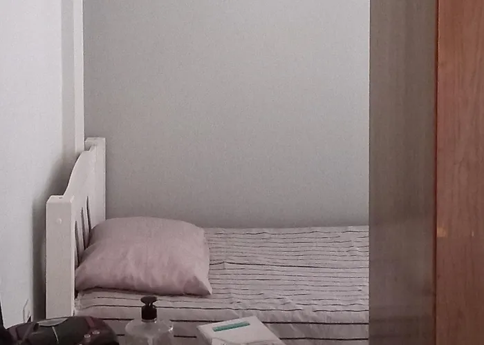 Cama Em Dormitorio Misto