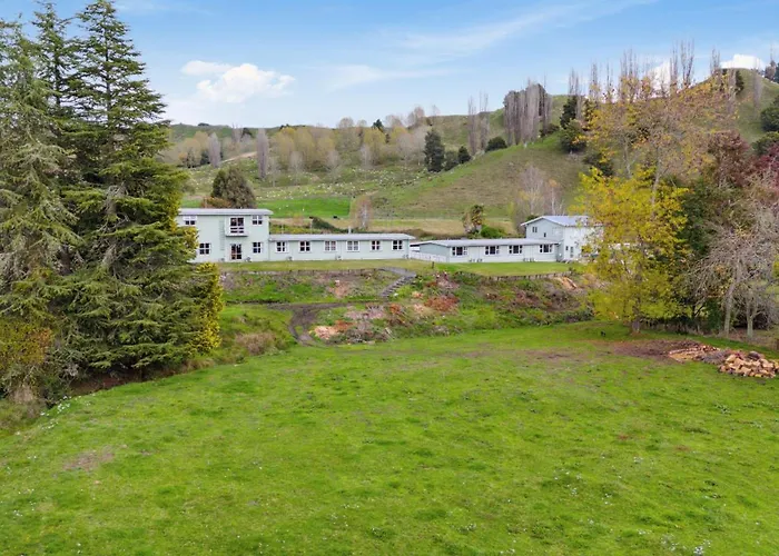Mahoe Motel