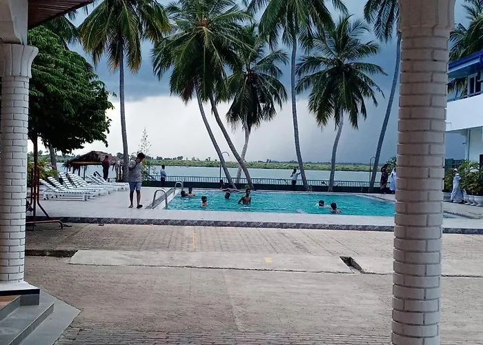 Treatooo Lake Resort