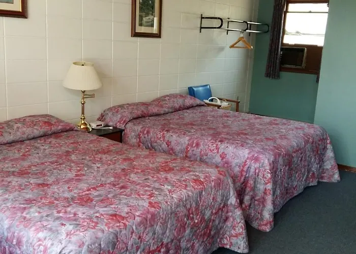 Huron Sands Motel And Restaurant