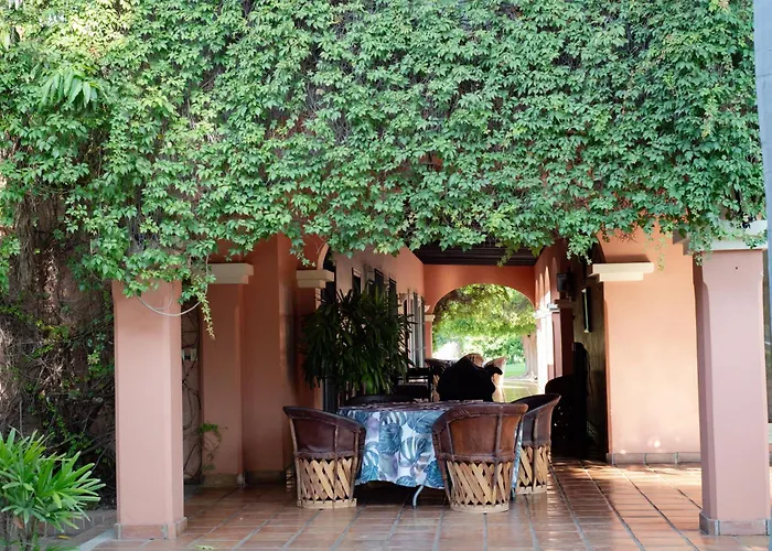 Hotel Hacienda Cazadores