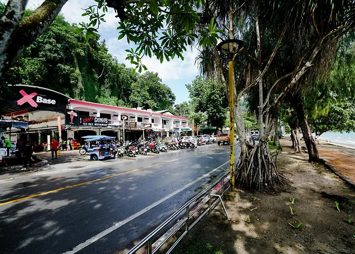 Base Ao Nang Beachfront Party Hostel 18-35 Years Old Only