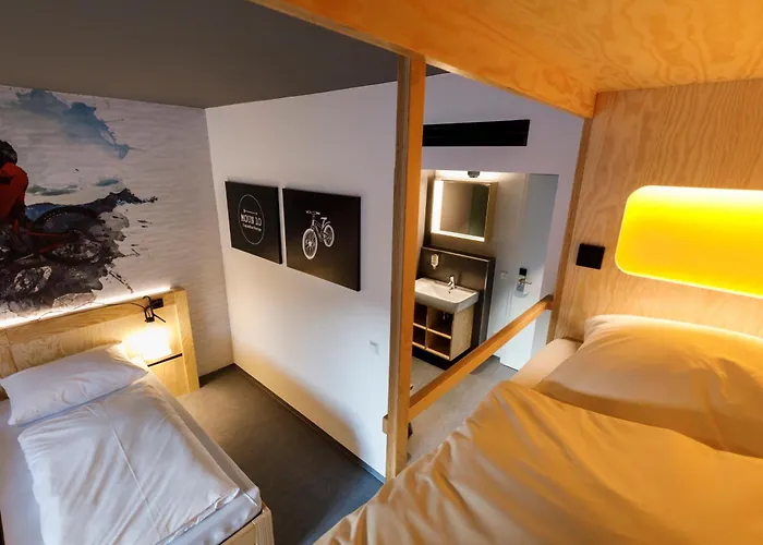 Djh Moun10 Jugendherberge - Youth Hostel - Membership Required!