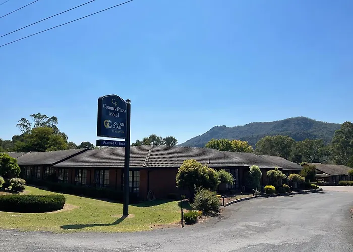 Golden Chain Country Plaza Motel Halls Gap