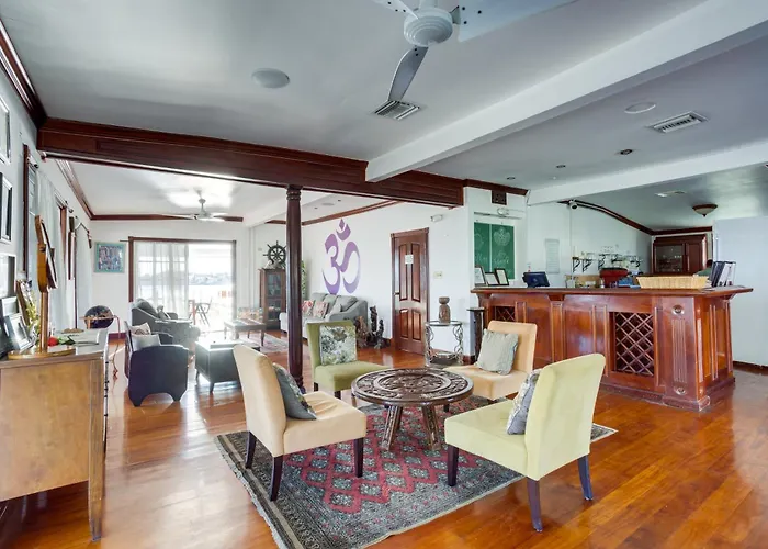 Harbour View Boutique Hotel & Wellness Retreat