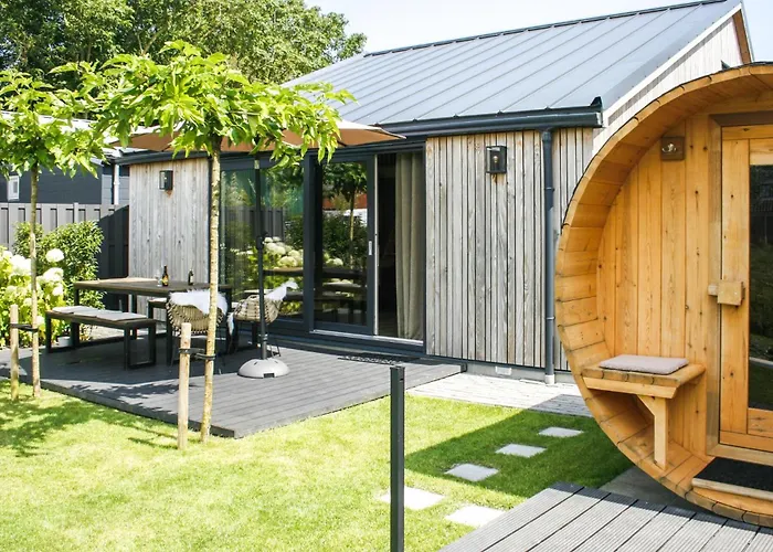 Lovely Home In Oostwoud With Wifi