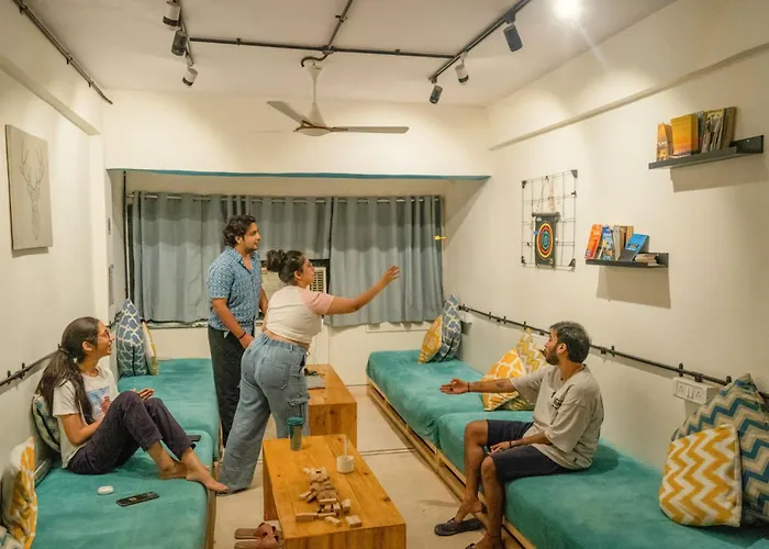 Locomo Hostel Express - Stay Work Eat
