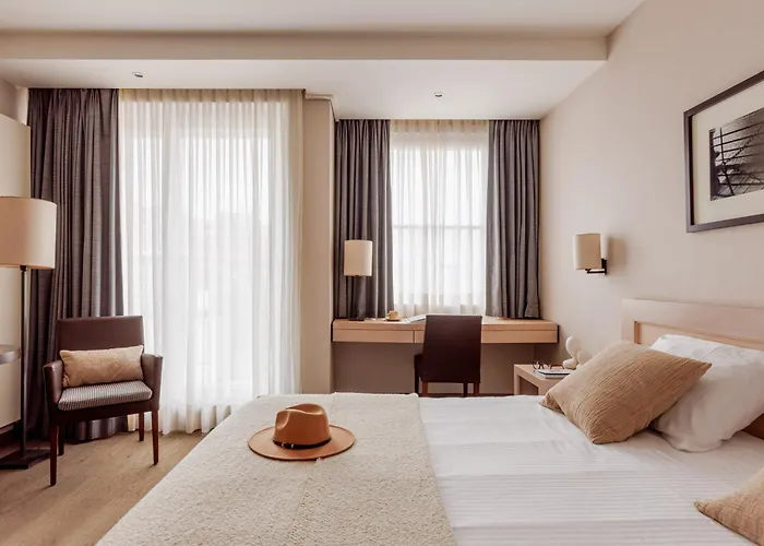 Hotel Aazaert By Wp Hotels