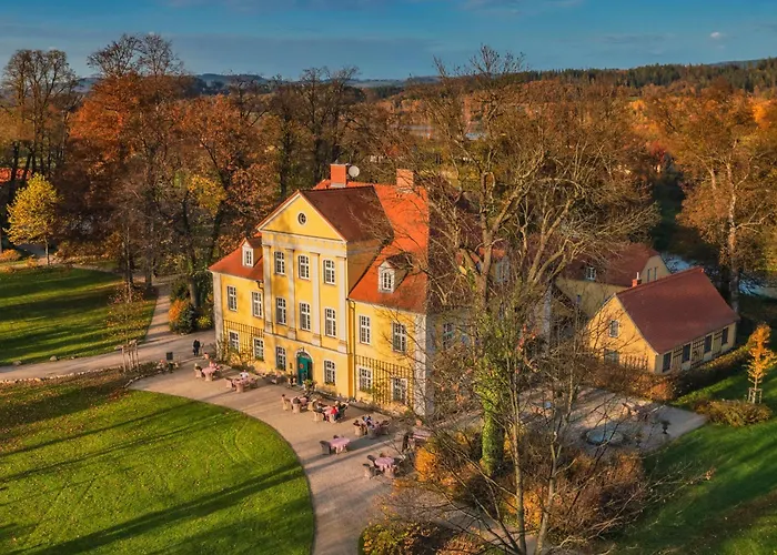 Pałac Łomnica Karkonosze - Schloss Lomnitz Riesengebirge