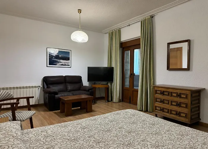 Hostal Aribel Longinos