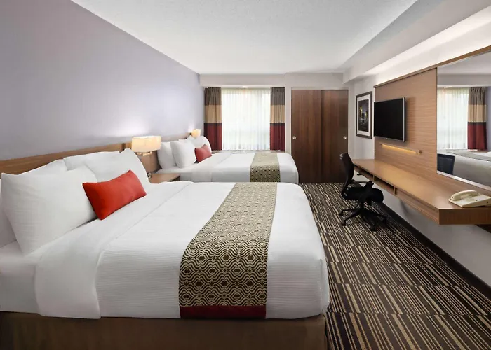 Microtel Inn & Suites By Wyndham Kirkland Lake