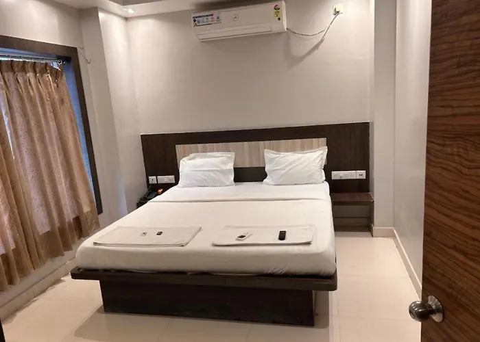 Hotel Shree Gundicha Puri Near Shree Jagannaath Temple 900M - Perfect Location And Comfortable Room