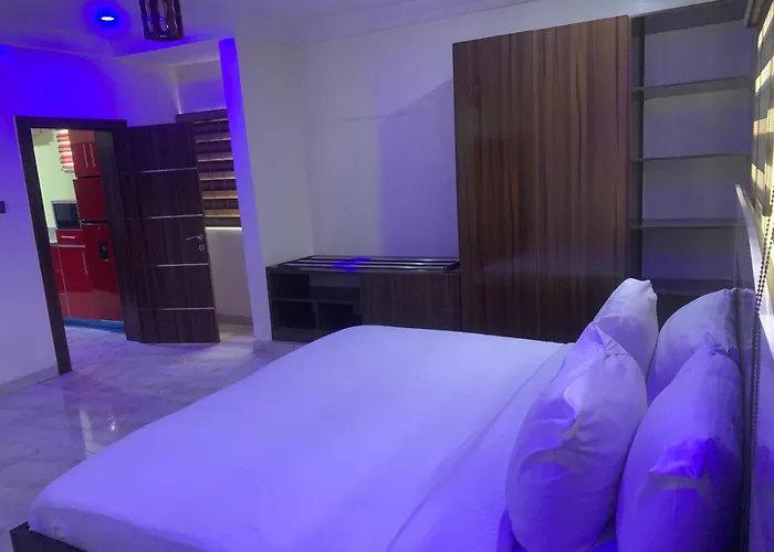Mok Apartments & Suites