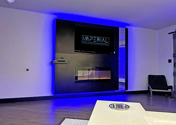 Imperial Suites, Adults Only