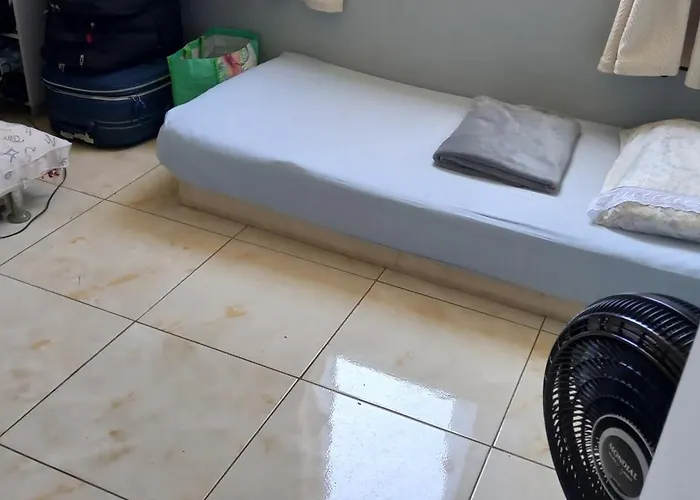 Cama Em Dormitorio Misto