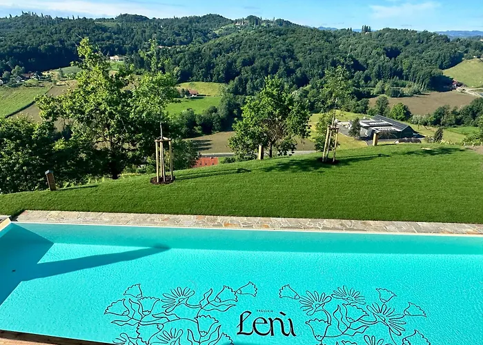 Fräulein Leni Hotel