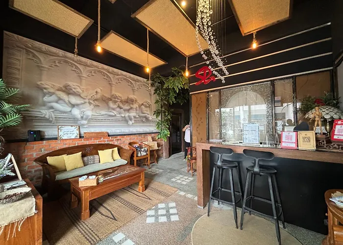 Shalom Suites
