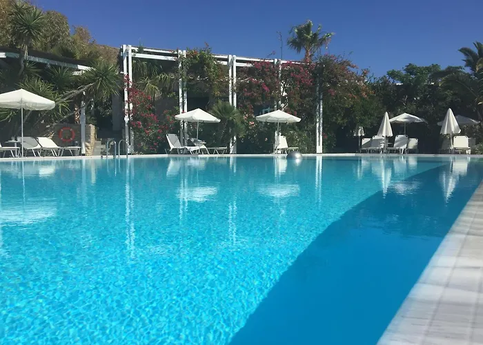 Hotel Plakures