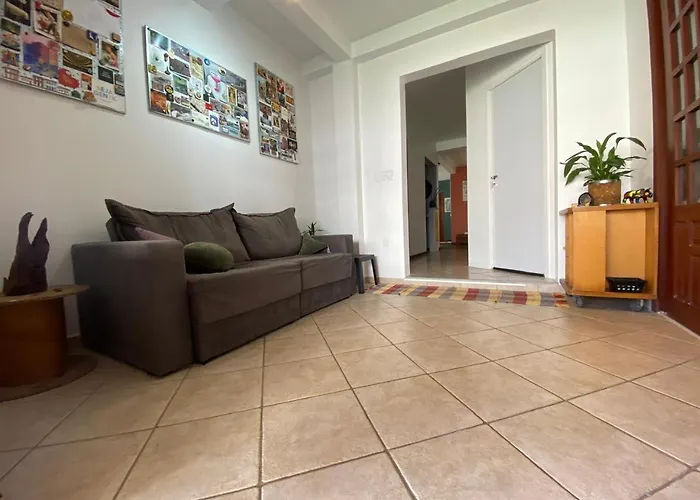 Neighbor.Hub Hostel & Coliving Floripa