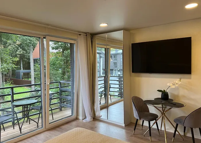 Seaside Apartments 4