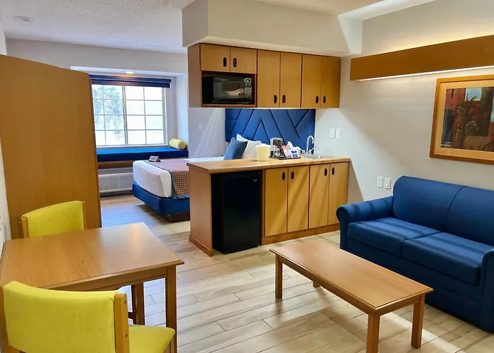 Microtel Inn & Suites By Wyndham Culiacan