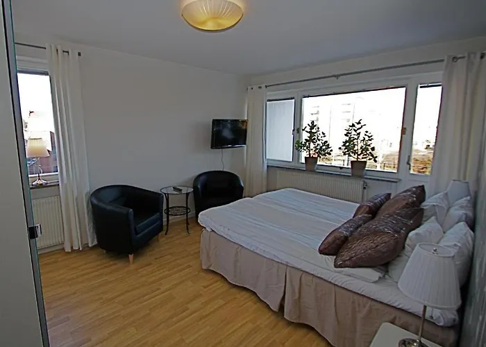 Riverside Stay At Hotel - Aengelholm