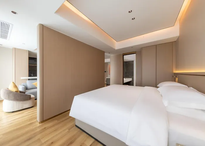 Poltton Executive Apartment - Wuyi Overseas Chinese Plaza, Jiangmen