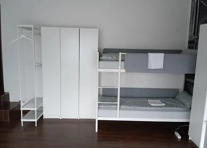 6-Bed Studio 4Rent Monteurzimmer Nuernberg