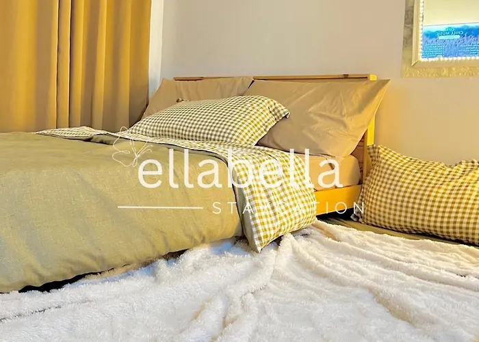 Ellabella Staycation - Trees Residences