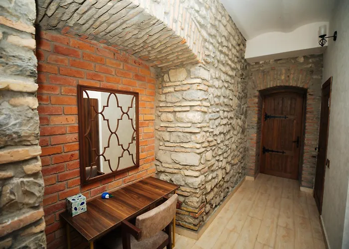 Art Hotel By Abad Guest