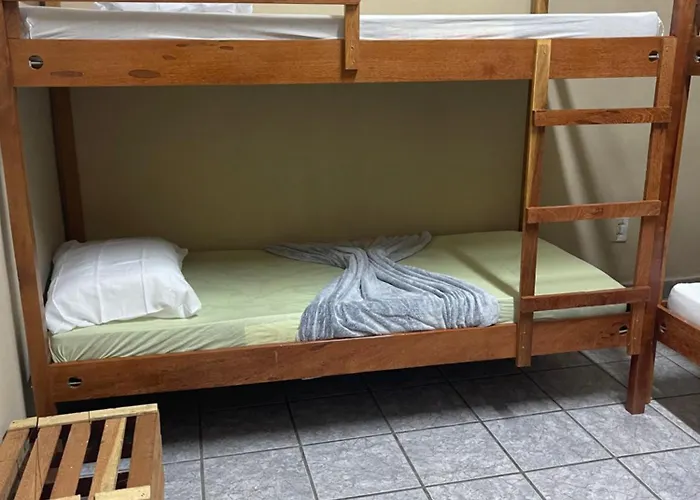 Hostel Wei