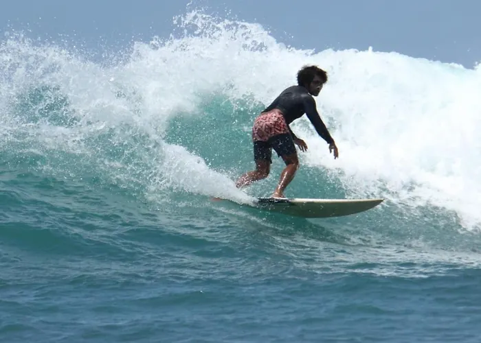 Tata Surf Hostel