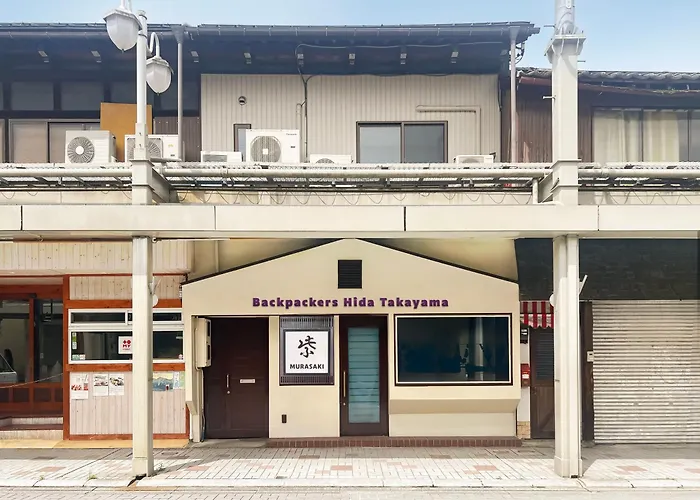 Backpackers Hida Takayama