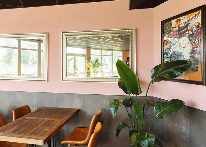 B&B Hotel Clermont-Ferrand Nord Riom