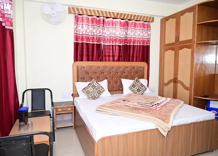 Goroomgo Hotel Krishna Bnb Guest House ടhimla - A Luxury Collection