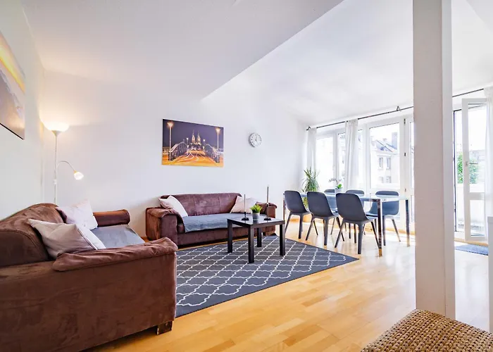 Stayinn Hostel Und Gaestehaus