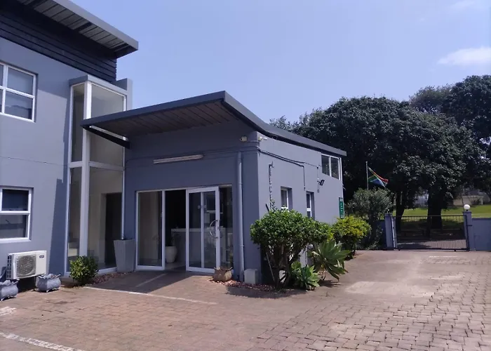 Essenwood Park Hotel