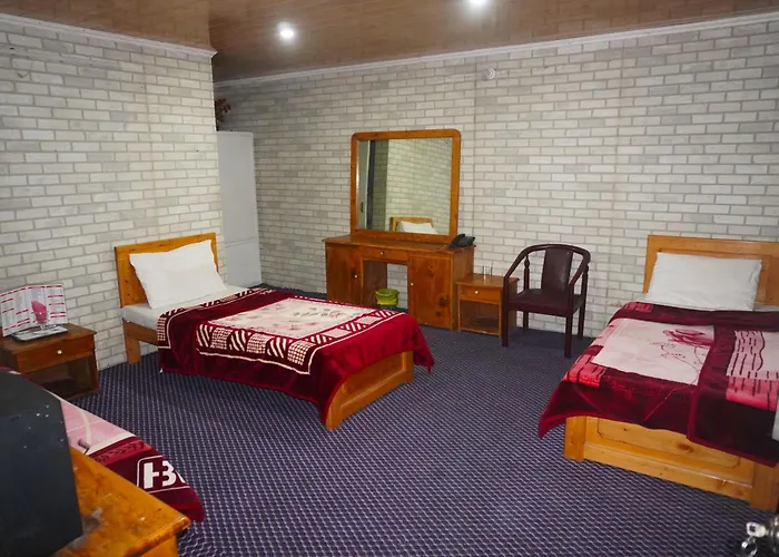 Hotel Dewanekhas Skardu