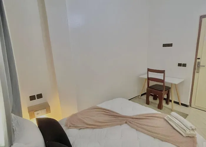 Hotel Darna With Air Conditioning