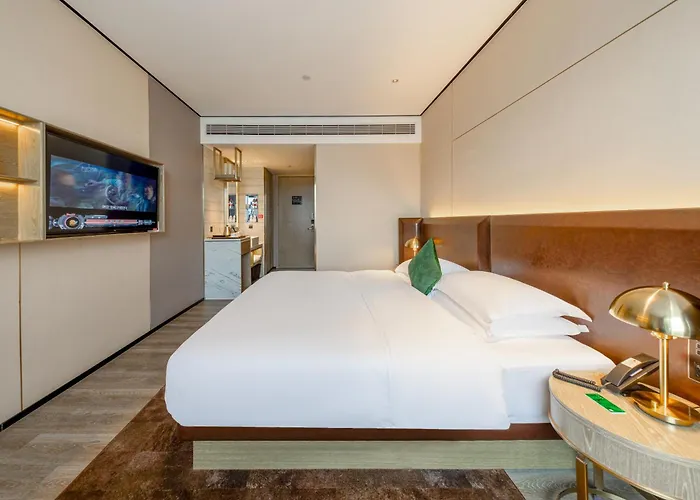 Echarm Plus Hotel - Jingdezhen Taoxichuan