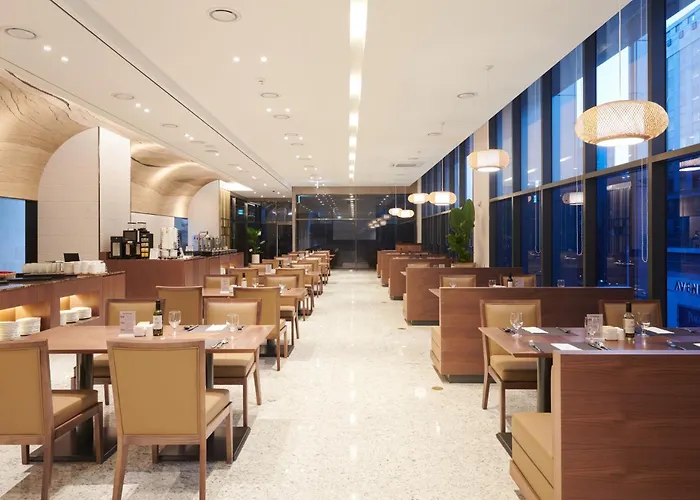 Stanford Hotel Myeongdong