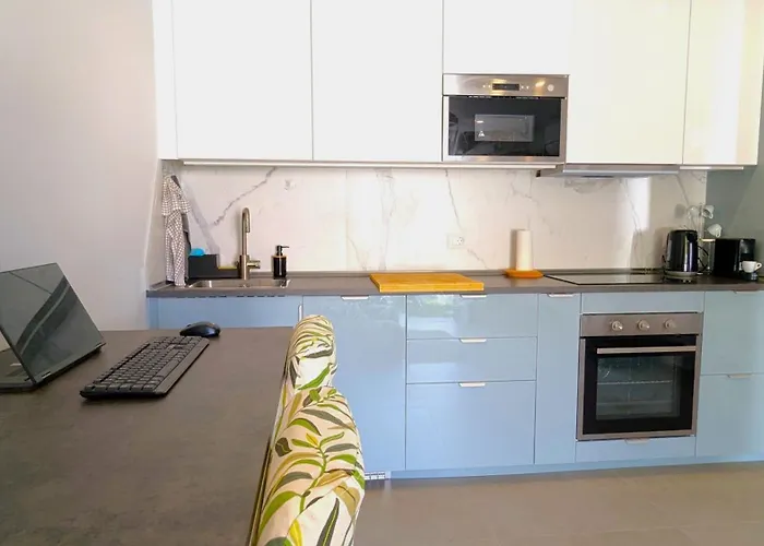 Pool level flat in Parque Santiago 1