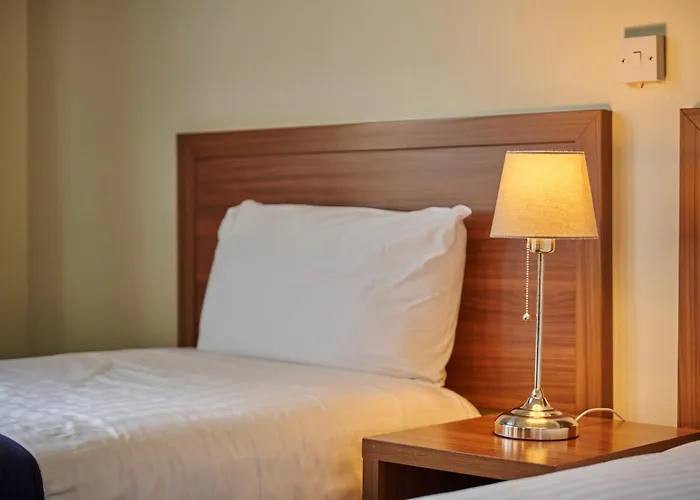 Discovery Inn - Leeds