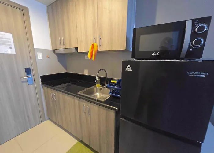 Solana Suite 3 At Coast Residences Roxas Blvd