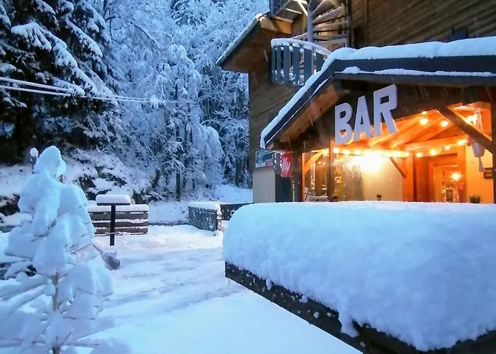 1861 Chatel Hostel