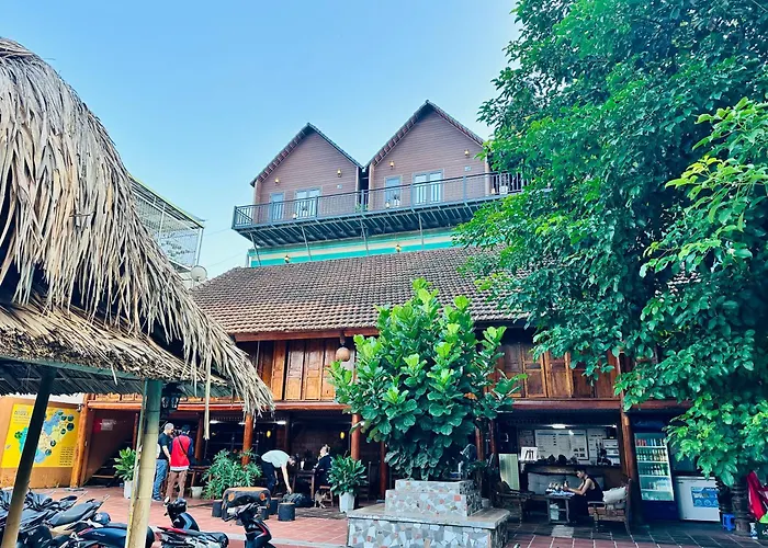 Odyssey Hostel, Tours & Motorbikes Rental