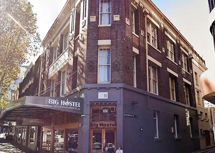 Big Backpackers Hostel