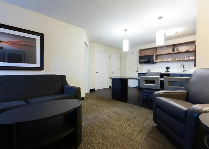 Candlewood Suites Colonial Heights - Fort Lee By Ihg