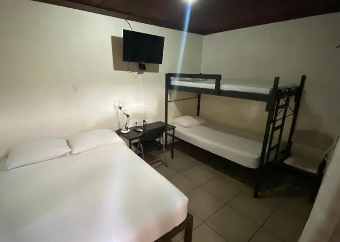 Hostel Pura Vida En Liberia