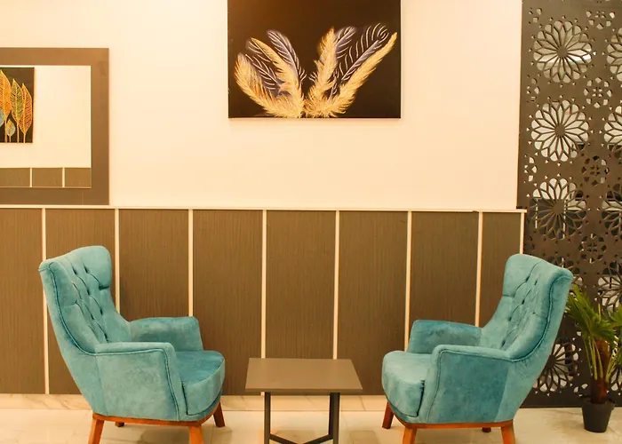Urban Hotel Suites